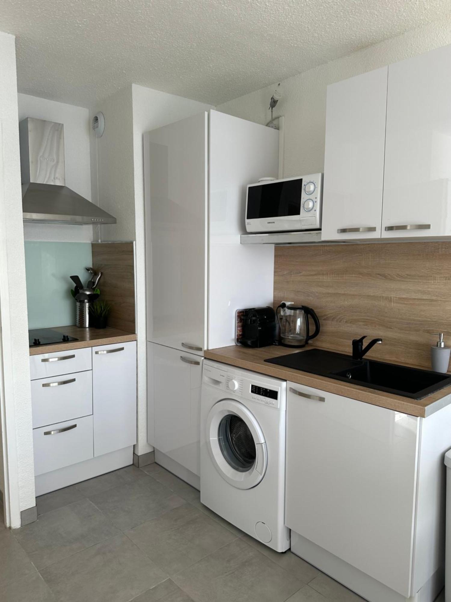 Studio - Les Pieds Dans L'Eau Agreable En Toutes Saisons 4 Couchages - Climatisation - Parking Prive - Piscine Sur Mer - Vue Magnifique Et Rare - Situation Optimum - Les Argonautes - Ile Des Pecheurs - Cap D'Agde Kültér fotó